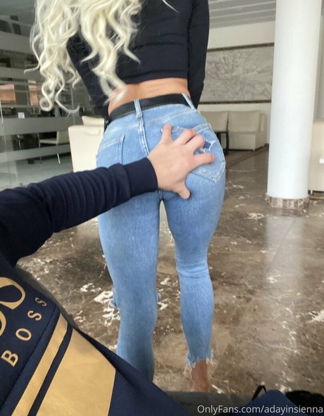 adayinsienna nudes onlyfans leaked