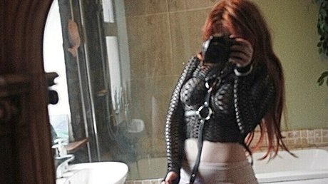 redd kitty onlyfans explicit content