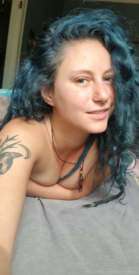 freecryptika onlyfans model images