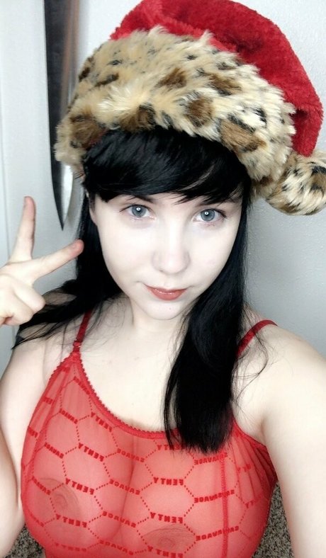 invadernoodles tits onlyfans