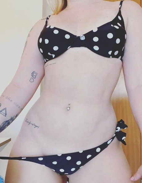 Karen Marandola onlyfans nude pictures