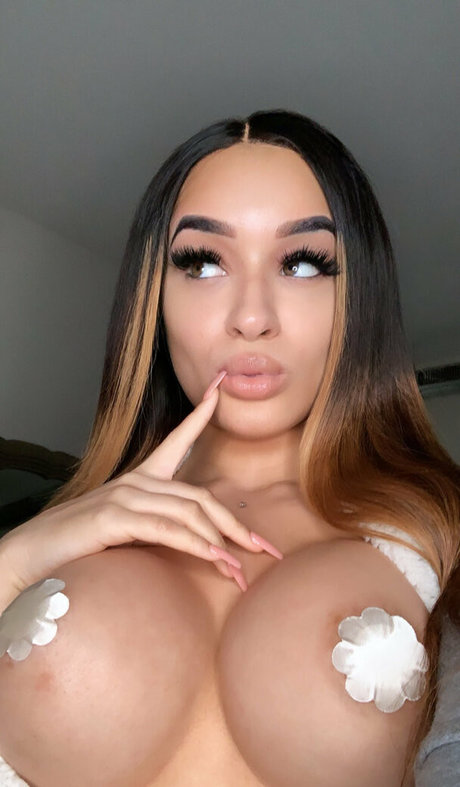 realmyalashaun nude porn onlyfans