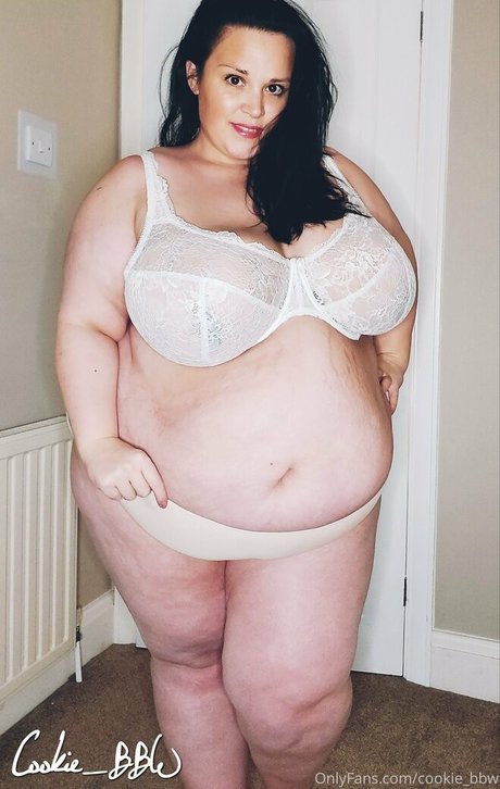 cookie bbw naked leaked onlyfans