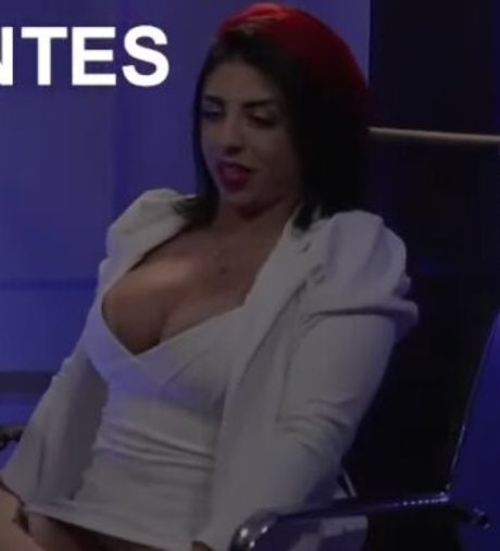 Ana Lopes onlyfans strip tease