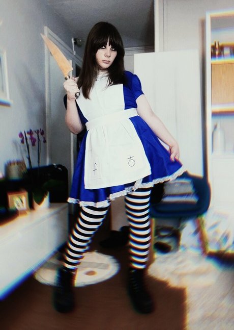 Alix Fembug onlyfans sex leaks