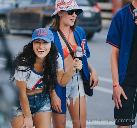 kenzieandroman onlyfans nude pictures