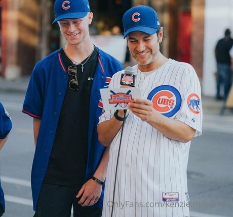 kenzieandroman onlyfans leak ass