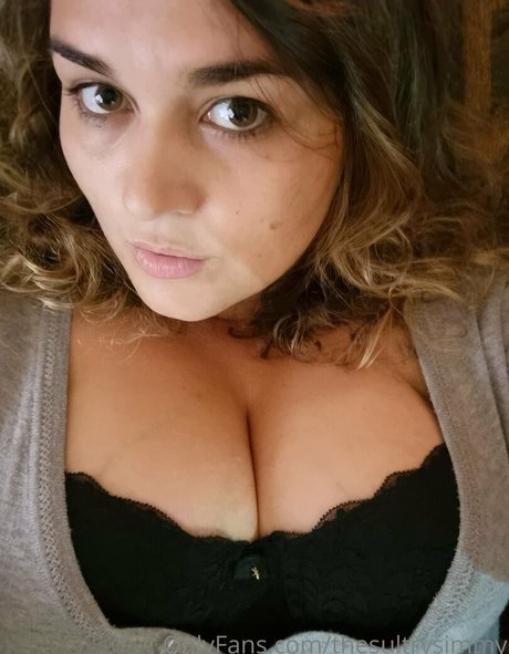 thesultrysimmy sex tape onlyfans