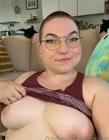 bbgrrrlkate nude onlyfans leaked