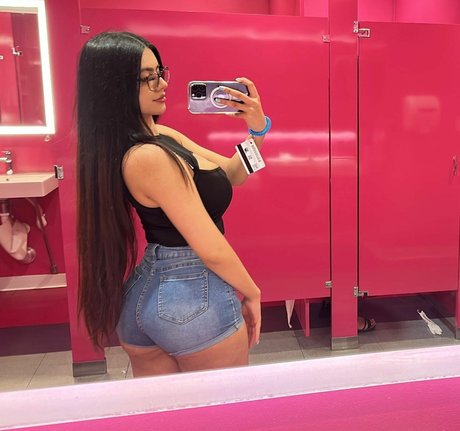 Suman Maria onlyfans leak ass