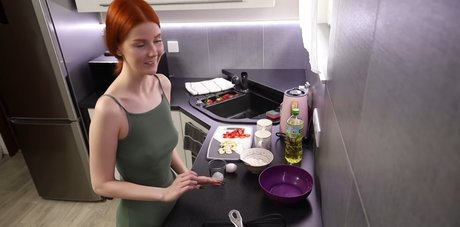 LittleBee only fans content