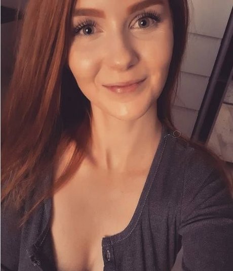 LittleBee leaked onlyfans pictures