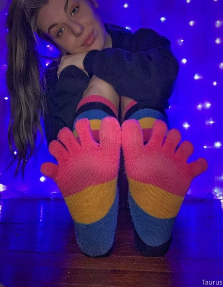 tastytaurustoes free onlyfans