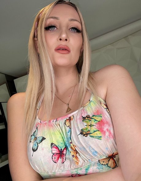 hollythauls only fans