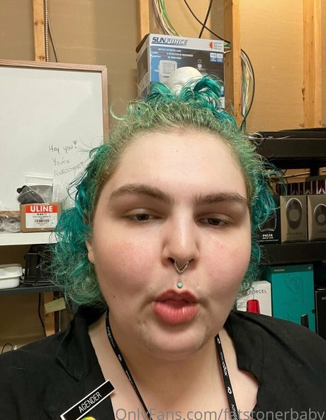 fatstonerbaby only fans leaks porn