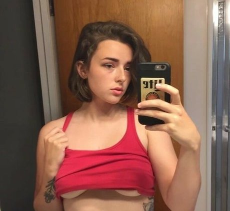 Indi Rossi onlyfans naked