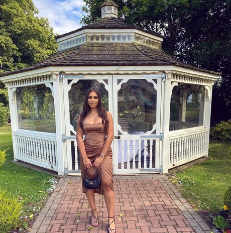 kenza01 onlyfans naked leak