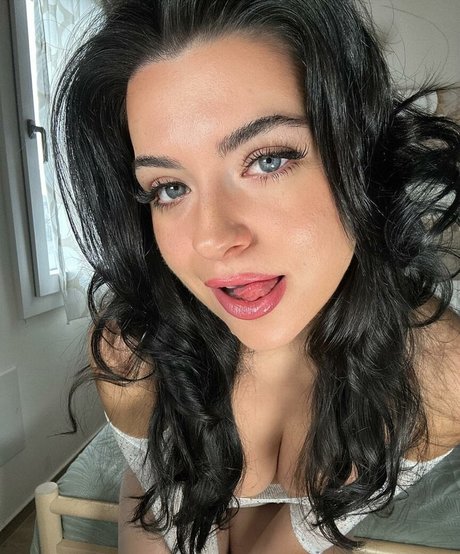 Lily Fiore hot onlyfans