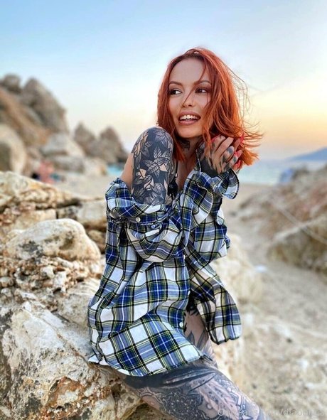 teena xx onlyfans naked