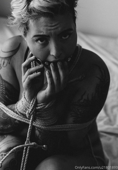 lunalynn26 onlyfans photos