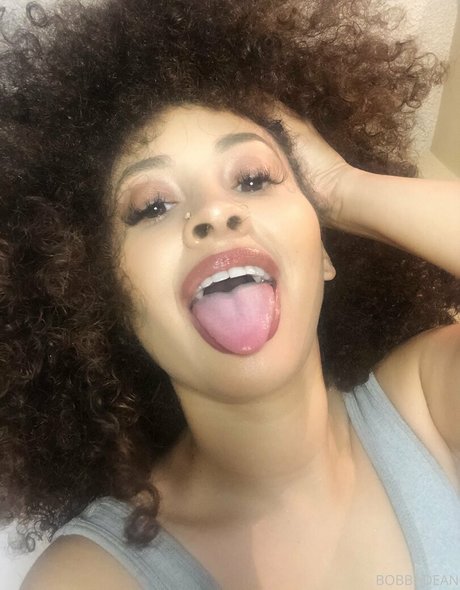 Bobbi dean onlyfans leaked tits