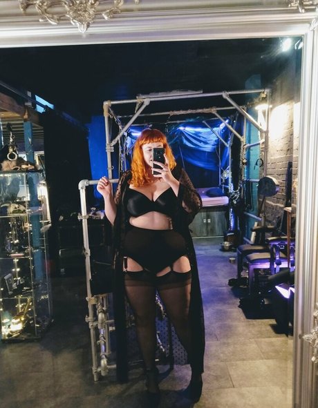 curvyameliafree only fans