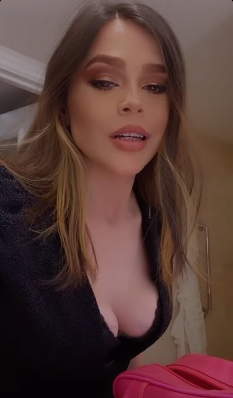 Thiessa Thiessita onlyfans sex tape