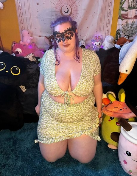 phoebetheunistudent nude onlyfans leaked
