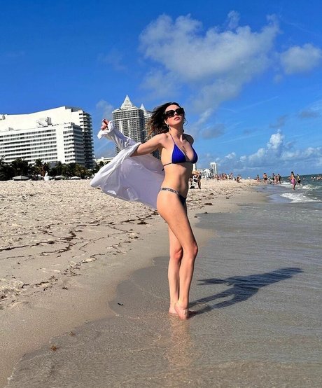 Melis Sezen leaked only fans