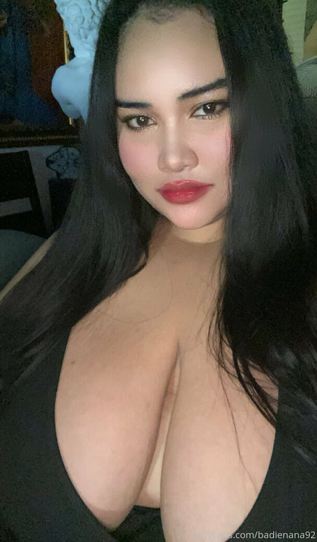 badienana92 onlyfans naked leak