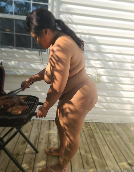 annabuc onlyfans naked