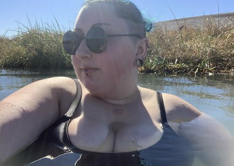 domisbomb naked onlyfans leak