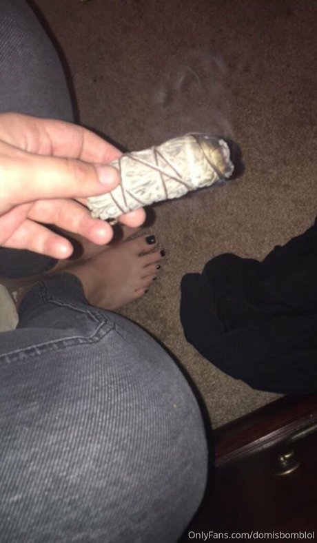 domisbomb Profile pic