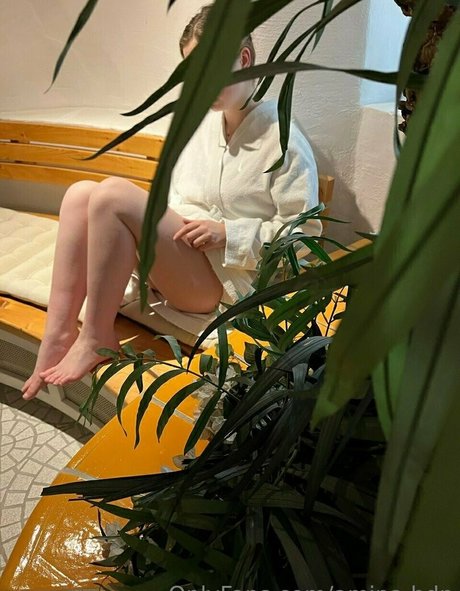 amina hdn only fans nude