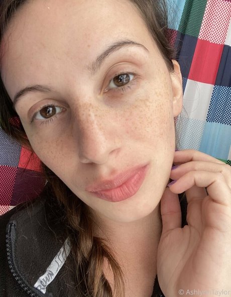 missashlynn onlyfans sexy