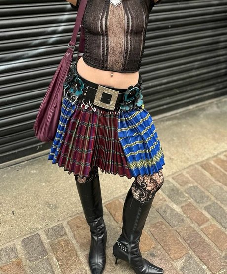 Lara Adkins leaked onlyfans