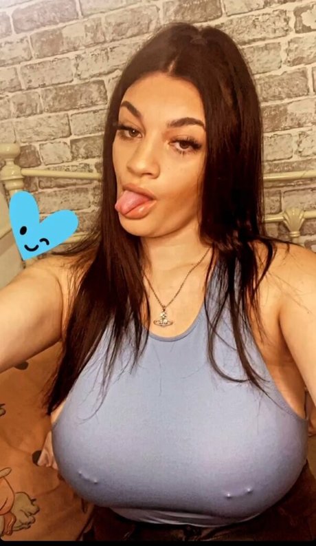 Chloe Ann Whitham onlyfans leak fuck