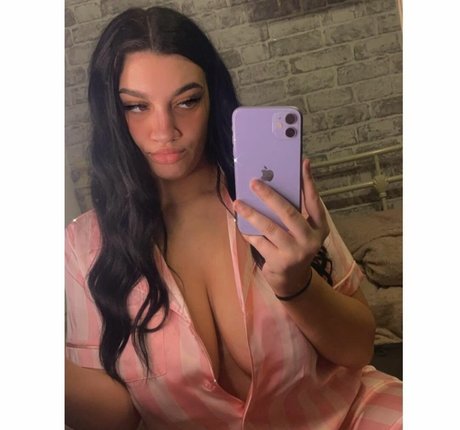 Chloe Ann Whitham leaked porn onlyfans