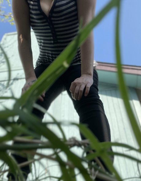 holykoley onlyfans leak ass