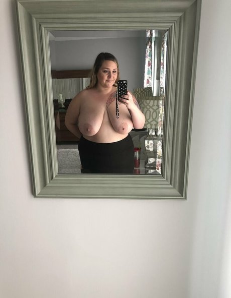 avadollxxx onlyfans nude leaked