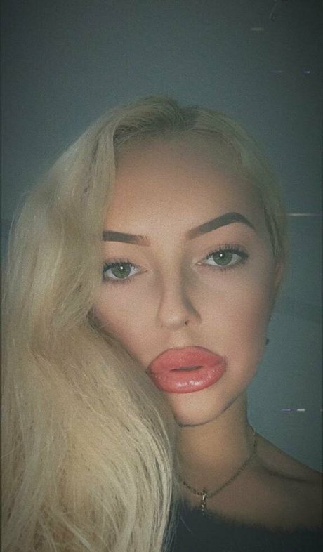 alice0999of onlyfans model photo