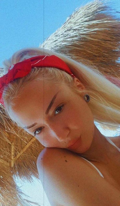 alice0999of leaked onlyfans.