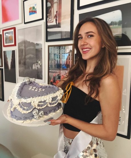 Pilot Paisley Rose only fans leaks