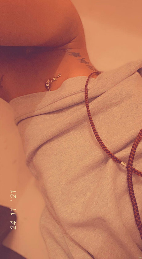 cloudyvi_ leaked naked onlyfans