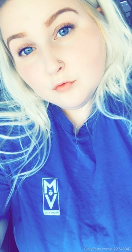 ivyisfree naked onlyfans leaks