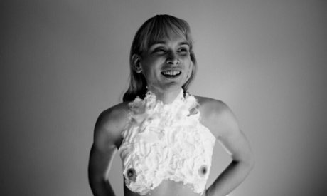 gwenphoenix onlyfans topless