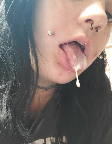 princessxxpeacefree only fans photos