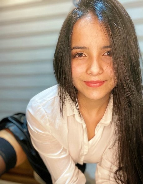 raychell black onlyfans porn free