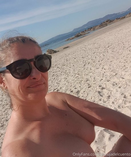 labrujadelcuento onlyfans nude photos