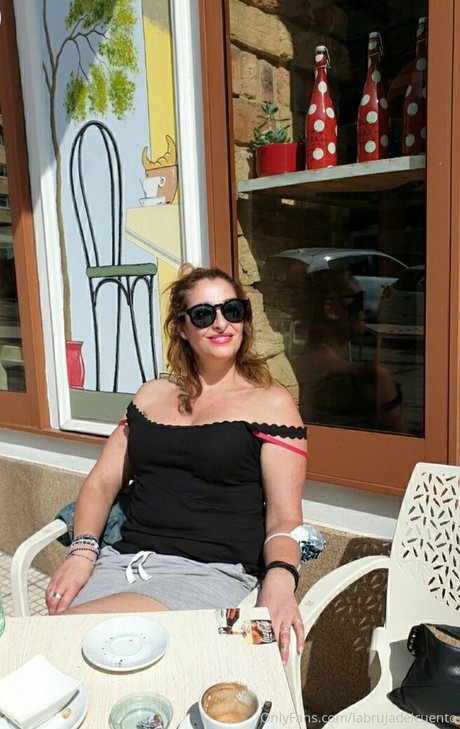 labrujadelcuento naked onlyfans pics